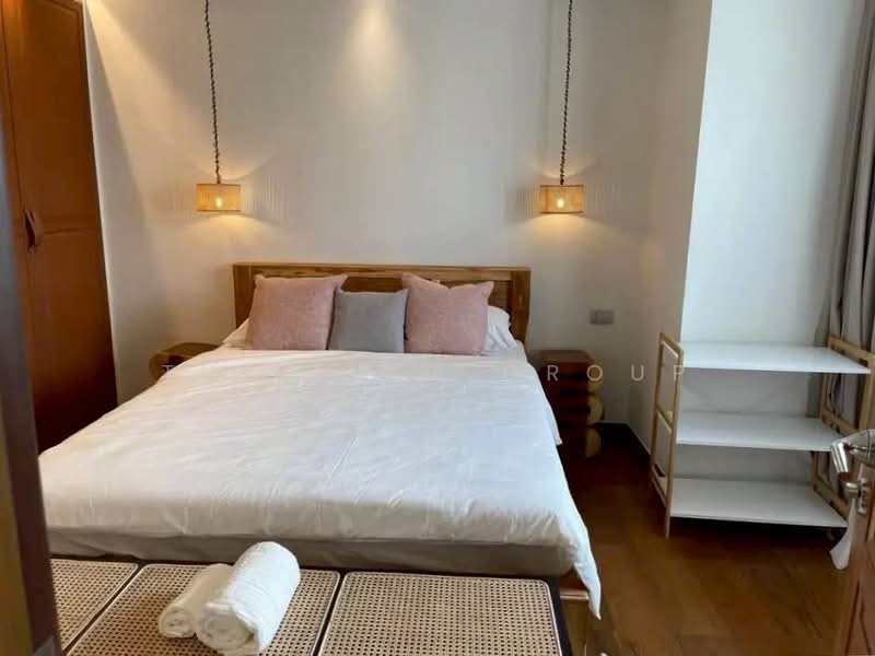 D.S. Tower 1 Sukhumvit 33, Bangkok, Soi Phrom Chit, Khlong Tan Nua, Watthana, Bangkok, 3 Bedrooms, 270 sqm, Condo For Rent, by The Luxe Group, 500308109 - DDproperty.com