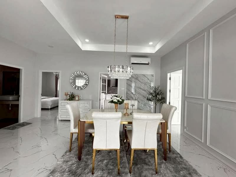3-BR House, Chon Buri (Pattaya), Nong Pru, Bang Lamung (Pattaya), Chon Buri (Pattaya), 3 Bedrooms, 200 sqm, Single Detached House For Rent, by Patchara Srisak, 500308122 - DDproperty.com