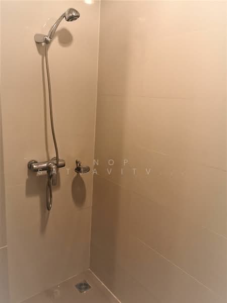 Abstracts Phahonyothin Park, Bangkok, 1076 Phahonyothin Road, Jom Phon, Chatuchak, Bangkok, 1 Bedroom, 38 sqm, Condo For Sale, by Nop Satjavitvisarn, 500308144 - DDproperty.com