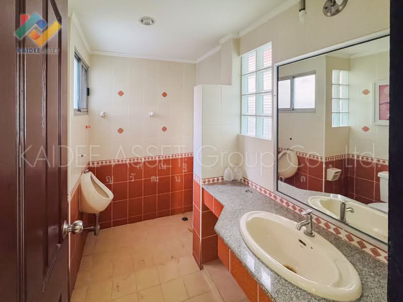 Sammakorn Rangsit Klong 2, Pathum Thani, รังสิต-นครนายก, Prachathipat, Thanyaburi, Pathum Thani, 5 Bedrooms, 200 sqm, Single Detached House For Sale, by Kannisa Thanwatthanakrirkul, 500308179 - DDproperty.com