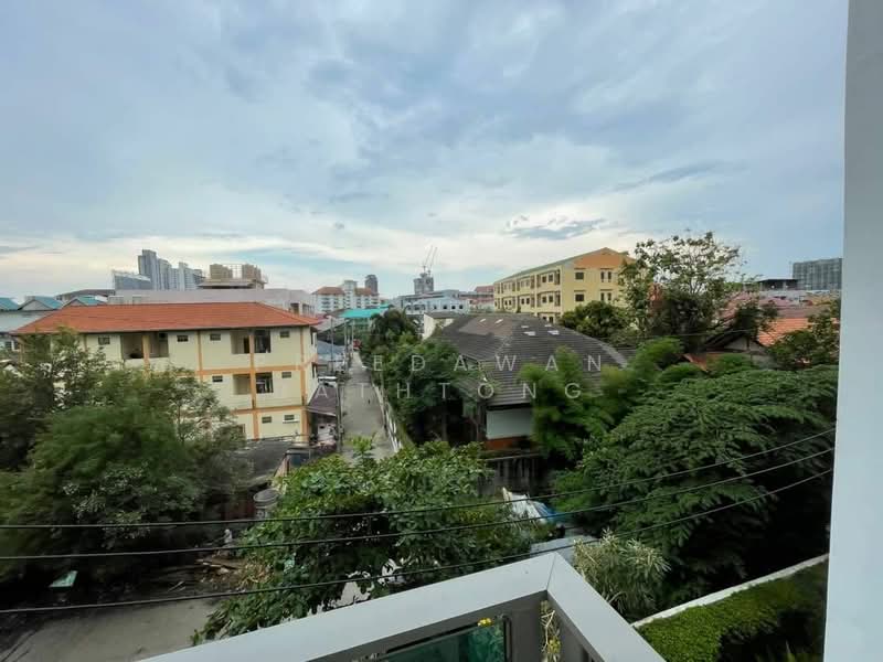 City Center Residence : ซิตี้ เซ็นเตอร์ เรสซิเดนซ์, ชลบุรี, ถนนพัทยาสาย3 เมืองพัทยา อำเภอบางละมุง ชลบุรี, หนองปรือ, บางละมุง, ชลบุรี, 24 ตร.ม., คอนโด ขาย, โดย Patchara Srisak, 500308191 - DDproperty.com