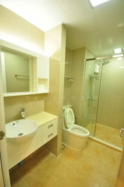 TC Green Rama 9, Bangkok, Rama 9 Road, Huai Khwang, Bangkok, 1 Bedroom, 40 sqm, Condo For Sale, by Tanaporn Phumvilairak, 500308209 - DDproperty.com