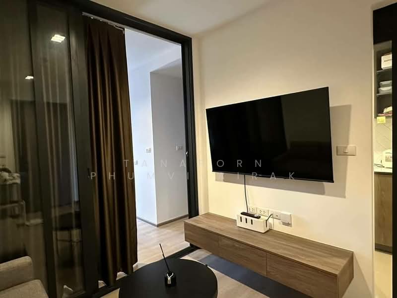 The Line Phahonyothin Park, Bangkok, 1090 Phahonyothin Road, Jom Phon, Chatuchak, Bangkok, 1 Bedroom, 37 sqm, Condo For Rent, by Tanaporn Phumvilairak, 500308241 - DDproperty.com
