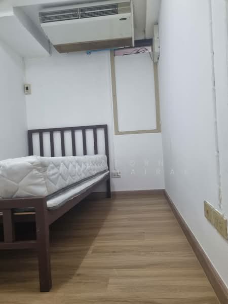 6-BR House, Bangkok, Khlong Tan Nua, Watthana, Bangkok, 6 Bedrooms, 385 sqm, Single Detached House For Rent, by Tanaporn Phumvilairak, 500308253 - DDproperty.com