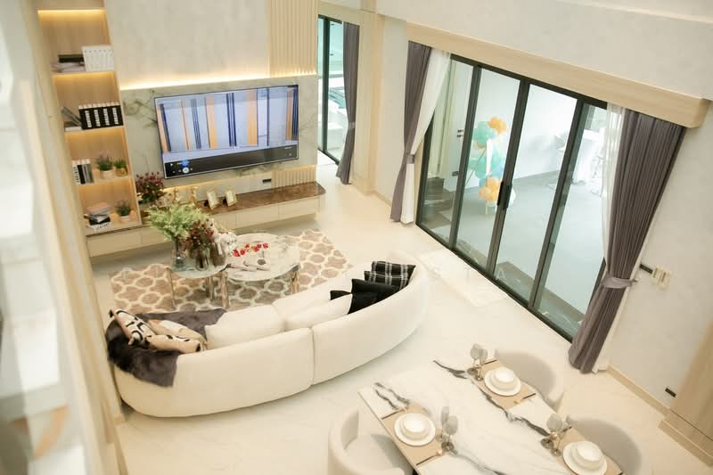 Ultra Luxury Pool Villa for Sale Thung Klom Tan Man Pattaya, Chon Buri (Pattaya), Bang Lamung, Bang Lamung (Pattaya), Chon Buri (Pattaya), 4 Bedrooms, 404 sqm, Villa For Sale, by PLC real estate, 500308274 - DDproperty.com
