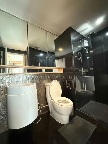 Rhythm Sukhumvit 36-38, Bangkok, 55 Soi Sukhumvit 36, Sukhumvit Road, Phra Kanong, Khlong Toei, Bangkok, 2 Bedrooms, 55 sqm, Condo For Rent, by Phakawadee Jiramanee, 500308299 - DDproperty.com