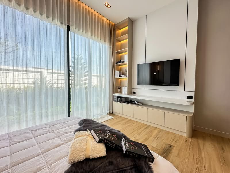 Modern Luxury Pool Villa for Sale Thung Klom Tan Man Pattaya, Chon Buri (Pattaya), Bang Lamung, Bang Lamung (Pattaya), Chon Buri (Pattaya), 4 Bedrooms, 413 sqm, Villa For Sale, by PLC real estate, 500308315 - DDproperty.com