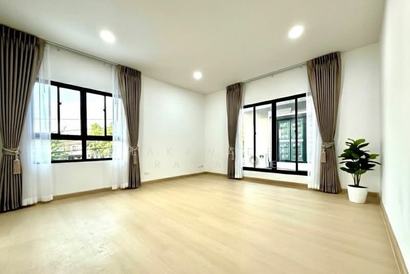 Zerene Petchkasem-Phutthamonthon Sai 3, Bangkok, 101 Phutthamonthon Sai 3 Road, Nong Kang Plu, Nong Khaem, Bangkok, 4 Bedrooms, 196 sqm, Single Detached House For Sale, by Phakawadee Jiramanee, 500308323 - DDproperty.com