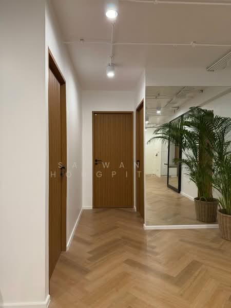 Richmond Palace, Bangkok, Soi Sukhumvit 43 Sukhumvit Road, Khlong Tan Nua, Watthana, Bangkok, 3 Bedrooms, 143 sqm, Condo For Rent, by Saowanee Phongpitayanan, 500308338 - DDproperty.com