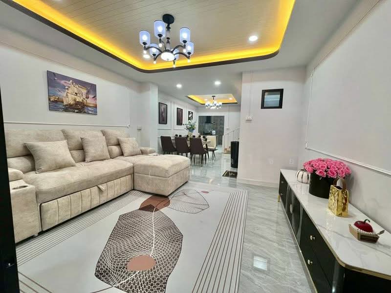 Thien Thong : หมู่บ้านเธียรทอง, กรุงเทพ, ถนนสังฆสันติสุข, กระทุ่มราย, หนองจอก, กรุงเทพ, 84 ตร.ม., ทาวน์เฮ้าส์ ขาย, โดย สรภพ ยอดไชย (สีฝุ่น), 500308381 - DDproperty.com