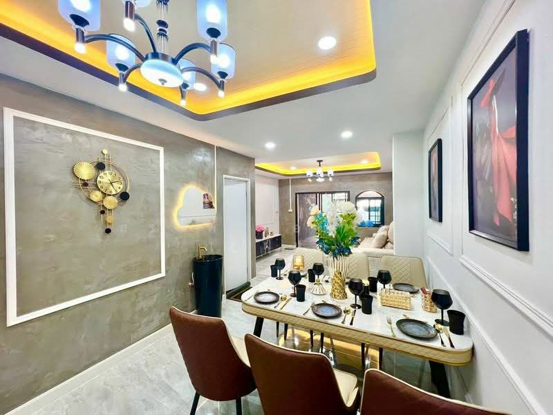 Thien Thong : หมู่บ้านเธียรทอง, กรุงเทพ, ถนนสังฆสันติสุข, กระทุ่มราย, หนองจอก, กรุงเทพ, 84 ตร.ม., ทาวน์เฮ้าส์ ขาย, โดย สรภพ ยอดไชย (สีฝุ่น), 500308381 - DDproperty.com