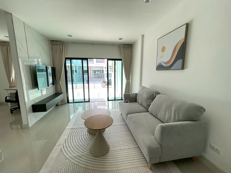3-BR House, Chon Buri (Pattaya), Nong Pru, Bang Lamung (Pattaya), Chon Buri (Pattaya), 3 Bedrooms, 150 sqm, Single Detached House For Rent, by Patchara Srisak, 500308385 - DDproperty.com
