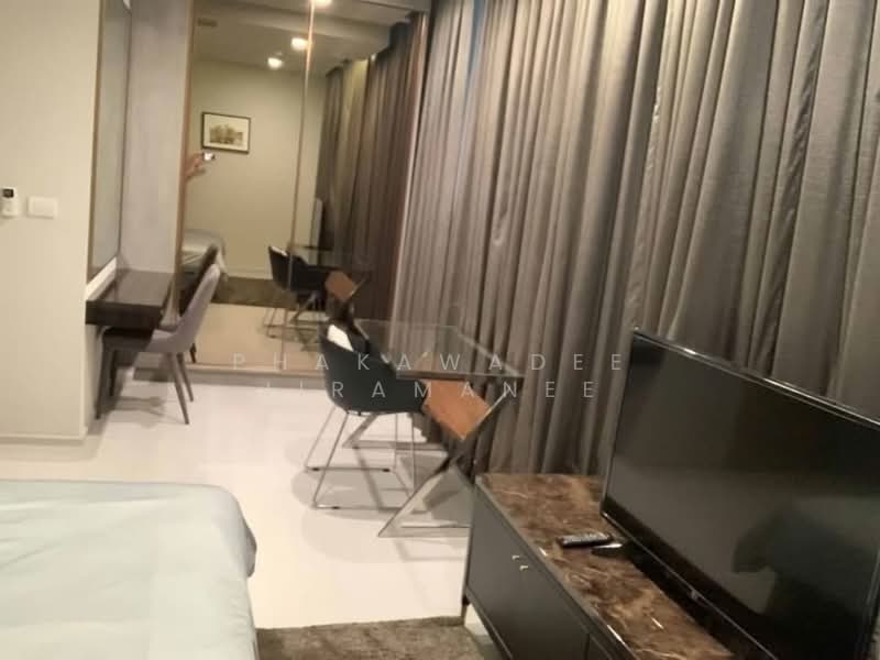 Noble Ploenchit, Bangkok, 1035 Ploenchit  Road, Lumphini, Pathum Wan, Bangkok, 2 Bedrooms, 95 sqm, Condo For Rent, by Phakawadee Jiramanee, 500308388 - DDproperty.com