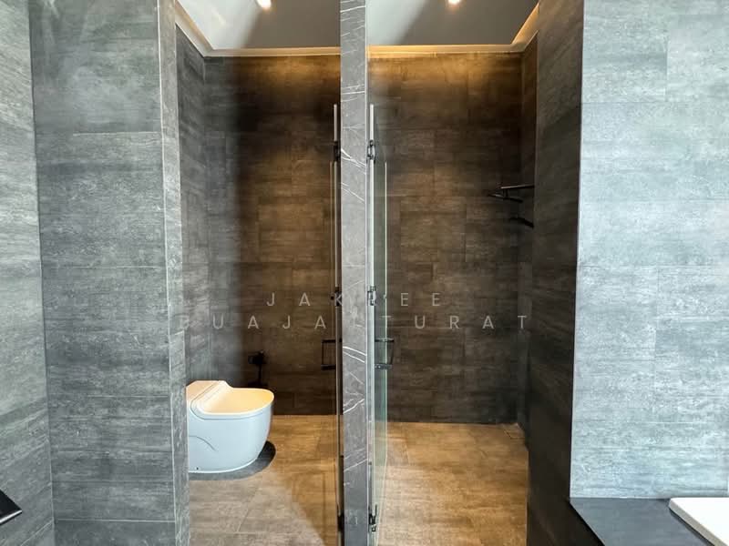 undefined, Bangkok, Chan Kasem, Chatuchak, Bangkok, 3 Bedrooms, 400 sqm, Single Detached House For Rent, by Jakree Buajatturat, 500308389 - DDproperty.com