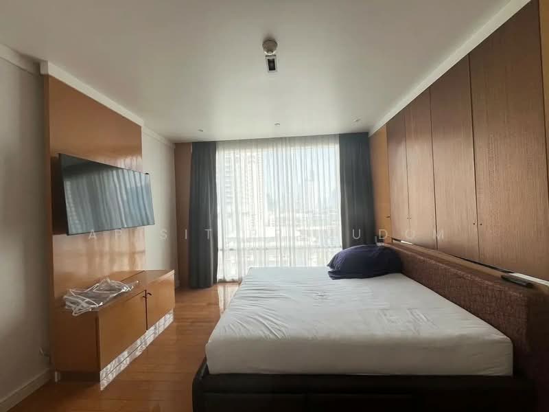 Fullerton Sukhumvit, Bangkok, Sukhumvit Road, Khlong Tan Nua, Watthana, Bangkok, 2 Bedrooms, 96 sqm, Condo For Rent, by Apisit Premudom, 500308459 - DDproperty.com