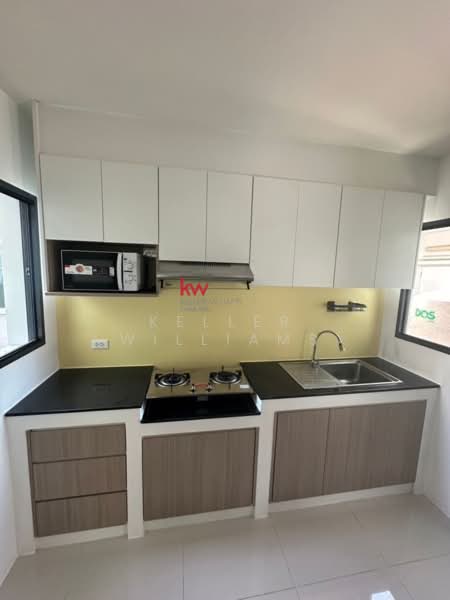 Centro Bangna Km.7, Samut Prakan, Buanakarin Road, Bang Kaeo, Bang Plee, Samut Prakan, 4 Bedrooms, 209 sqm, Single Detached House For Sale, by Keller Williams, 500308472 - DDproperty.com