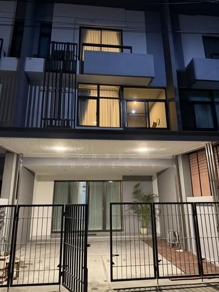 Plex Residence Nawamin 111, Bangkok, Nawamin, Bueng Kum, Bangkok, 2 Bedrooms, 190 sqm, Townhouse For Rent, by Correct Property, 500308505 - DDproperty.com