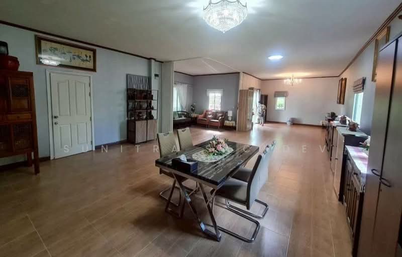Passorn Prestiege Luxe Pattanakarn, Bangkok, Phatthanakan Road, Suan Luang, Bangkok, 3 Bedrooms, 290 sqm, Single Detached House For Rent, by Sunitra Sachdev, 500308520 - DDproperty.com
