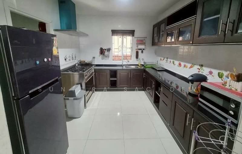 Passorn Prestiege Luxe Pattanakarn, Bangkok, Phatthanakan Road, Suan Luang, Bangkok, 3 Bedrooms, 290 sqm, Single Detached House For Rent, by Sunitra Sachdev, 500308520 - DDproperty.com