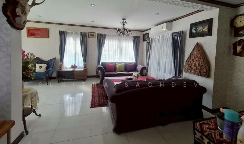 Passorn Prestiege Luxe Pattanakarn, Bangkok, Phatthanakan Road, Suan Luang, Bangkok, 3 Bedrooms, 290 sqm, Single Detached House For Rent, by Sunitra Sachdev, 500308520 - DDproperty.com