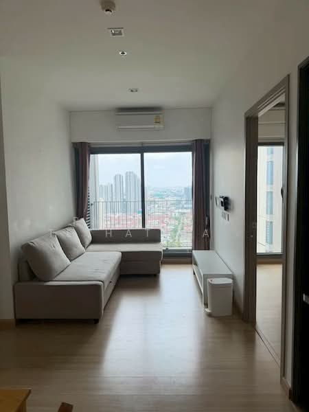 Whizdom Connect Sukhumvit, Bangkok, 1 Soi Piyibut 1, Sukhumvit Road, Bang Na, Bangkok, 1 Bedroom, 40 sqm, Condo For Rent, by Papavalin Techatanaphuwit, 500308547 - DDproperty.com