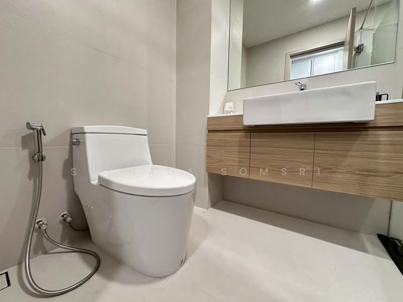 Noble Ambience Sukhumvit 42, Bangkok, 55 Suk Chai Alley, Khong Tan, Khlong Toei, Bangkok, 2 Bedrooms, 58 sqm, Condo For Sale, by Suchada Somsri, 500308559 - DDproperty.com