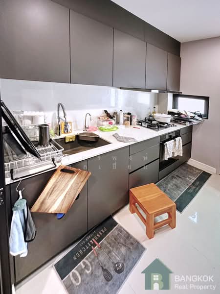 Baan Nara Wongwaen-Ramintra, Bangkok, Kanchanaphisek Parallel Road, Tha Rang, Bang Khen, Bangkok, 4 Bedrooms, 350 sqm, Single Detached House For Sale, by Chakkrapong Ponyeam, 500308599 - DDproperty.com