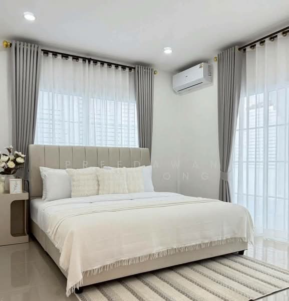 4-BR House, Chon Buri (Pattaya), Nong Pru, Bang Lamung (Pattaya), Chon Buri (Pattaya), 4 Bedrooms, 325 sqm, Single Detached House For Rent, by Patchara Srisak, 500308637 - DDproperty.com