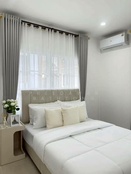 4-BR House, Chon Buri (Pattaya), Nong Pru, Bang Lamung (Pattaya), Chon Buri (Pattaya), 4 Bedrooms, 325 sqm, Single Detached House For Rent, by Patchara Srisak, 500308637 - DDproperty.com