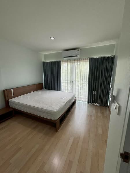 Noble Cube Pattanakarn, Bangkok, Phatthanakan Road, Suan Luang, Bangkok, 2 Bedrooms, 190 sqm, Townhouse For Rent, by Papavalin Techatanaphuwit, 500308640 - DDproperty.com