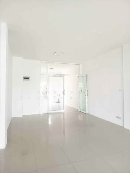 3-BR Townhouse, Bangkok, Nong Chok, Bangkok, 3 Bedrooms, 204 sqm, Townhouse For Sale, by Pornpan Chantharakasemchai, 500308650 - DDproperty.com