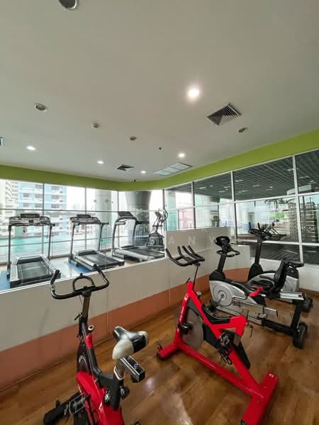 St Louis Grand Terrace, Bangkok, Soi Sathon 11 S Sathon Rd, Yan Nawa, Sathon, Bangkok, 1 Bedroom, 47 sqm, Condo For Sale, by Sanick Sawaisanyakorn, 500308653 - DDproperty.com