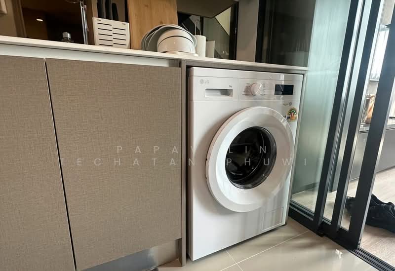 IDEO Rama 9-Asoke, Bangkok, Rama 9 Road, Huai Khwang, Bangkok, 1 Bedroom, 37 sqm, Condo For Rent, by Papavalin Techatanaphuwit, 500308690 - DDproperty.com