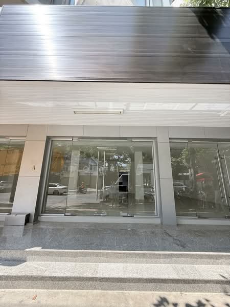 พื้นที่ให้เช่า ถ.จันทน์ สาทร บางรัก : Space for rent on Chan Road, Sathorn, Bang Rak, กรุงเทพ, ทุ่งมหาเมฆ, สาทร, กรุงเทพ, 257 ตร.ม., พื้นที่ขายของ ให้เช่า, โดย TOAH T., 500308732 - DDproperty.com