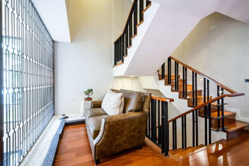 Quarter 31, Bangkok, 333 Soi Sukhumvit 31, Khlong Tan Nua, Watthana, Bangkok, 4 Bedrooms, 425 sqm, Townhouse For Rent, by Papavalin Techatanaphuwit, 500308753 - DDproperty.com