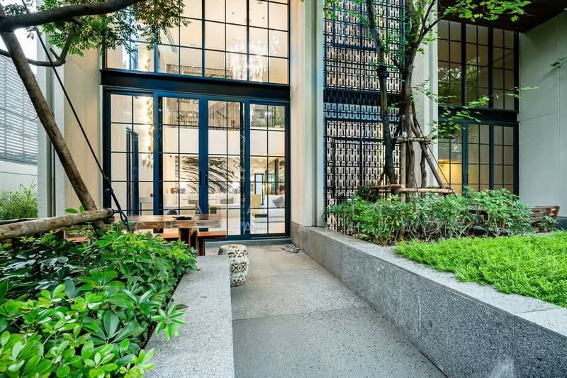 Quarter 31, Bangkok, 333 Soi Sukhumvit 31, Khlong Tan Nua, Watthana, Bangkok, 4 Bedrooms, 425 sqm, Townhouse For Sale, by Papavalin Techatanaphuwit, 500308758 - DDproperty.com