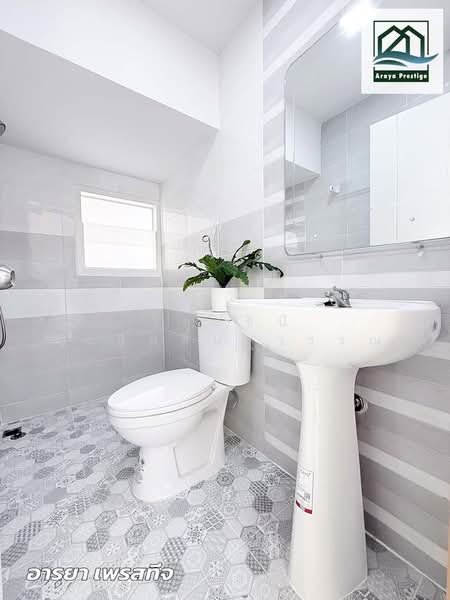 Flora Ville Park City Suwinthawong, Bangkok, Suwinthawong Road, Lam Phak Chi, Nong Chok, Bangkok, 4 Bedrooms, 125 sqm, Single Detached House For Sale, by วิสุทธินี เฉลิมสินสุวรรณ, 500308780 - DDproperty.com