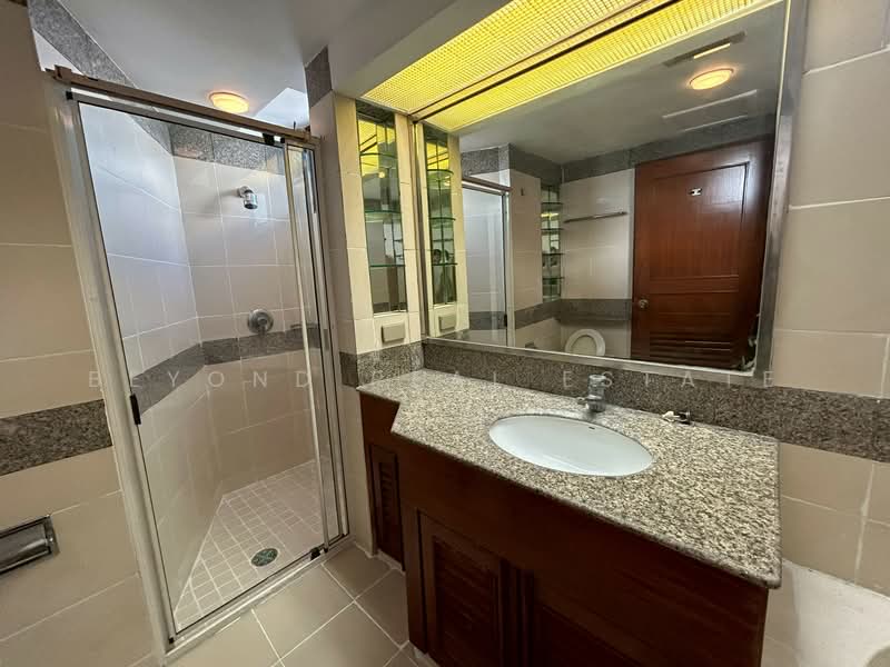 President Park Sukhumvit 24, Bangkok, 99 Sukhumvit 24 Alley, Khlongtoei Nua, Watthana, Bangkok, 3 Bedrooms, 260 sqm, Condo For Sale, by Beyond Real Estate, 500308814 - DDproperty.com
