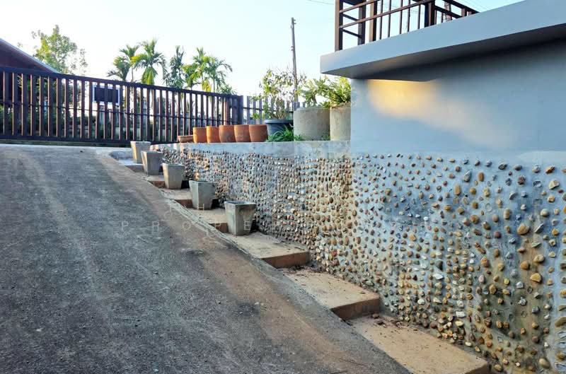 บ้านเดี่ยวนาชะอัง ชุมพร, Chumphon, Na Chaang, Muang Chumphon, Chumphon, 2 Bedrooms, 430 sqm, Single Detached House For Sale, by The Best Property รัก, 500308846 - DDproperty.com