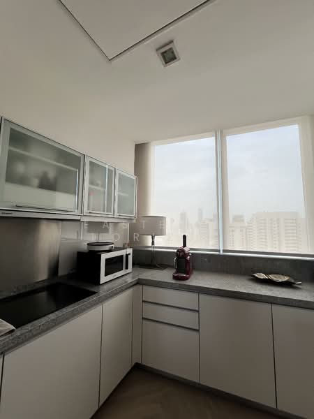 Millennium Residence : มิลเลนเนียม เรสซิเดนซ์, กรุงเทพ, ซอยสุขุมวิท 20 ถนนสุขุมวิท แขวงคลองเตยเหนือ เขตวัฒนา กรุงเทพมหานคร, คลองเตย, กรุงเทพ, 146 ตร.ม., คอนโด ให้เช่า, โดย Eastblue Horizon, 500308863 - DDproperty.com