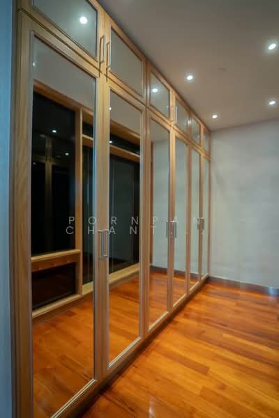 Royal River Place, Bangkok, Rama 3 Road, Bang Pong Pang, Yan Nawa, Bangkok, 3 Bedrooms, 539 sqm, Condo For Rent, by Pornpan Chantharakasemchai, 500308874 - DDproperty.com