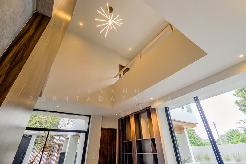 Baan Wang Tan, Chiang Mai, Mae Hia, Muang Chiang Mai, Chiang Mai, 4 Bedrooms, 320 sqm, Single Detached House For Rent, by Tanannat Porntadapattanayothin, 500308905 - DDproperty.com