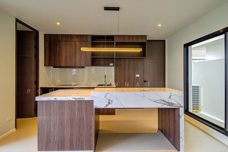 Baan Wang Tan, Chiang Mai, Mae Hia, Muang Chiang Mai, Chiang Mai, 4 Bedrooms, 320 sqm, Single Detached House For Rent, by Tanannat Porntadapattanayothin, 500308905 - DDproperty.com