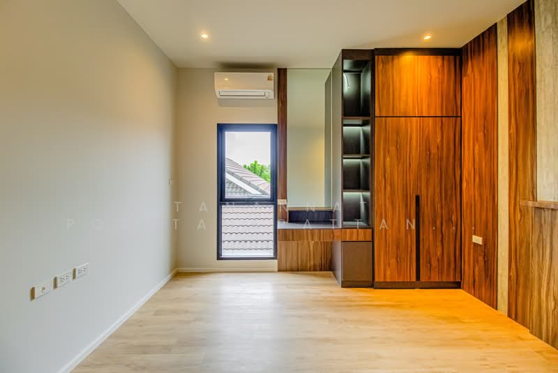 Baan Wang Tan, Chiang Mai, Mae Hia, Muang Chiang Mai, Chiang Mai, 4 Bedrooms, 320 sqm, Single Detached House For Rent, by Tanannat Porntadapattanayothin, 500308905 - DDproperty.com