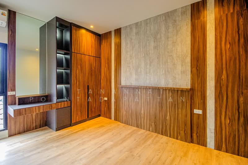 Baan Wang Tan, Chiang Mai, Mae Hia, Muang Chiang Mai, Chiang Mai, 4 Bedrooms, 320 sqm, Single Detached House For Rent, by Tanannat Porntadapattanayothin, 500308905 - DDproperty.com