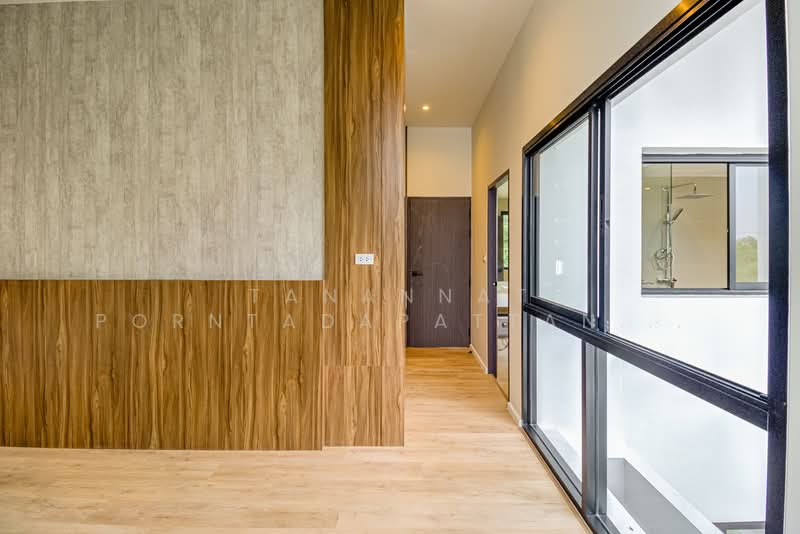 Baan Wang Tan, Chiang Mai, Mae Hia, Muang Chiang Mai, Chiang Mai, 4 Bedrooms, 320 sqm, Single Detached House For Rent, by Tanannat Porntadapattanayothin, 500308905 - DDproperty.com