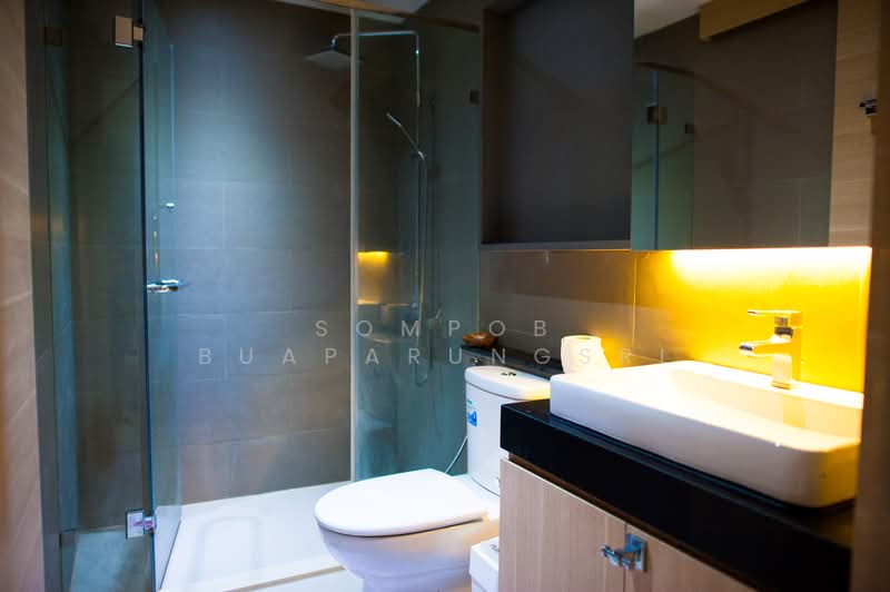 Klass Silom, Bangkok, 52 Silom Road, Silom, Bang Rak, Bangkok, 2 Bedrooms, 64 sqm, Condo For Rent, by Sompob Buaparungsri, 500308982 - DDproperty.com