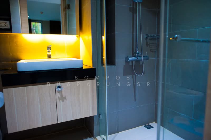 Klass Silom, Bangkok, 52 Silom Road, Silom, Bang Rak, Bangkok, 2 Bedrooms, 64 sqm, Condo For Rent, by Sompob Buaparungsri, 500308982 - DDproperty.com