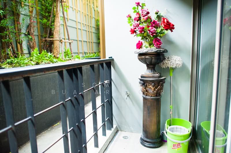 Klass Silom, Bangkok, 52 Silom Road, Silom, Bang Rak, Bangkok, 2 Bedrooms, 64 sqm, Condo For Rent, by Sompob Buaparungsri, 500308982 - DDproperty.com
