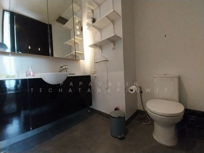 The Lofts Yennakart, Bangkok, 366 ์Soi Nang Linchi Yenakat Road, Chong Nonsi, Yan Nawa, Bangkok, 2 Bedrooms, 93 sqm, Condo For Rent, by Papavalin Techatanaphuwit, 500308986 - DDproperty.com